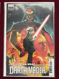 2 Signed Star WarsDarth Vader#1(Marvel, 2020) Michael Del Mundo 1100 Variant