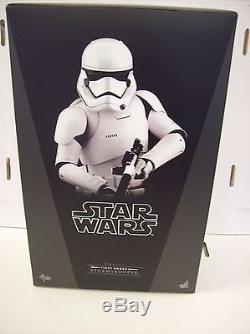 Hot Toys Star Wars First Order Stormtrooper 16 MMS317