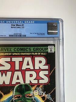 STAR WARS number 1 COMIC BOOK 1977 WHITE PAGES 9.0. Just Arrived From CGC