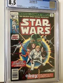 Star Wars #1 (1977) Marvel CGC 8.5 1st Printing 1st app Vader, Luke, Leia KEY