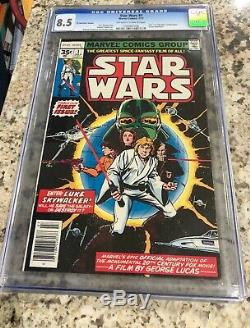 Star Wars 1 (35 cent cover variant) CGC 8.5 OW-W pages