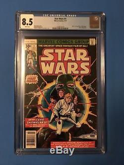 Star Wars Comic #1 1977 Marvel CGC Graded 8.5 WHITE PAGES KEY 1st Issue