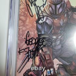 Star Wars Mandalorian #2 Todd Nauck Virgin Variant 4x signed CGC 9.8 Star Wars Mandalorian #2 Todd Nauck Virgin Variant 4x signed CGC 9.8