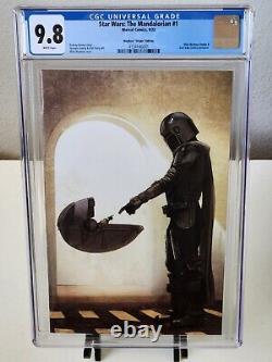 Star Wars The Mandalorian #1 Mike Mayhew Virgin Variant CGC 9.8