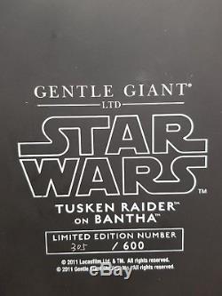 Star Wars Tusken Raider on Bantha Statue Gentle Giant- #305/600 CIB