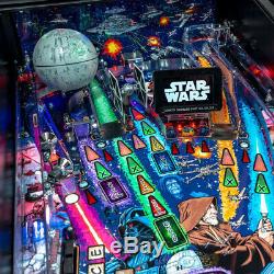 Stern Star Wars Comic Art Pro Pinball Machine