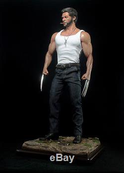 Wolverine statue. Logan 13 scale